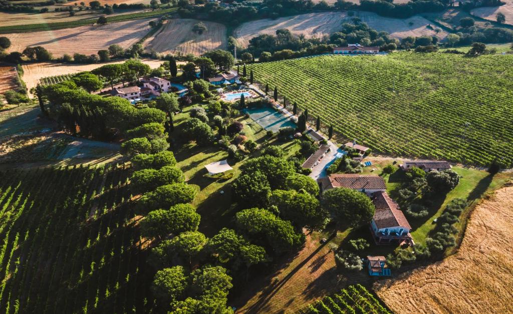 villa acquaviva wine resort divinea esperienze maremma